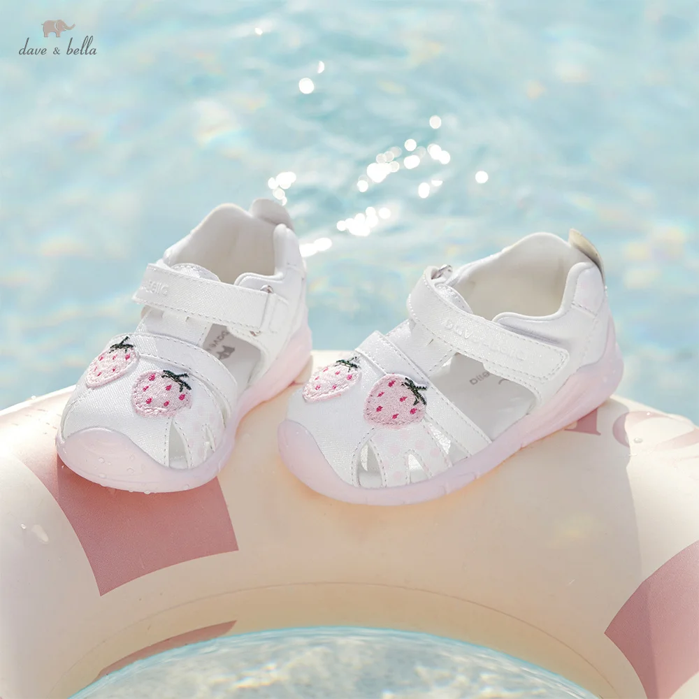 Dave Bella Toddler Sandals Summer Shoes for Baby Girls Beach Soft Soled Casual Strawberry First Walkers Children Sandal DB7281-A