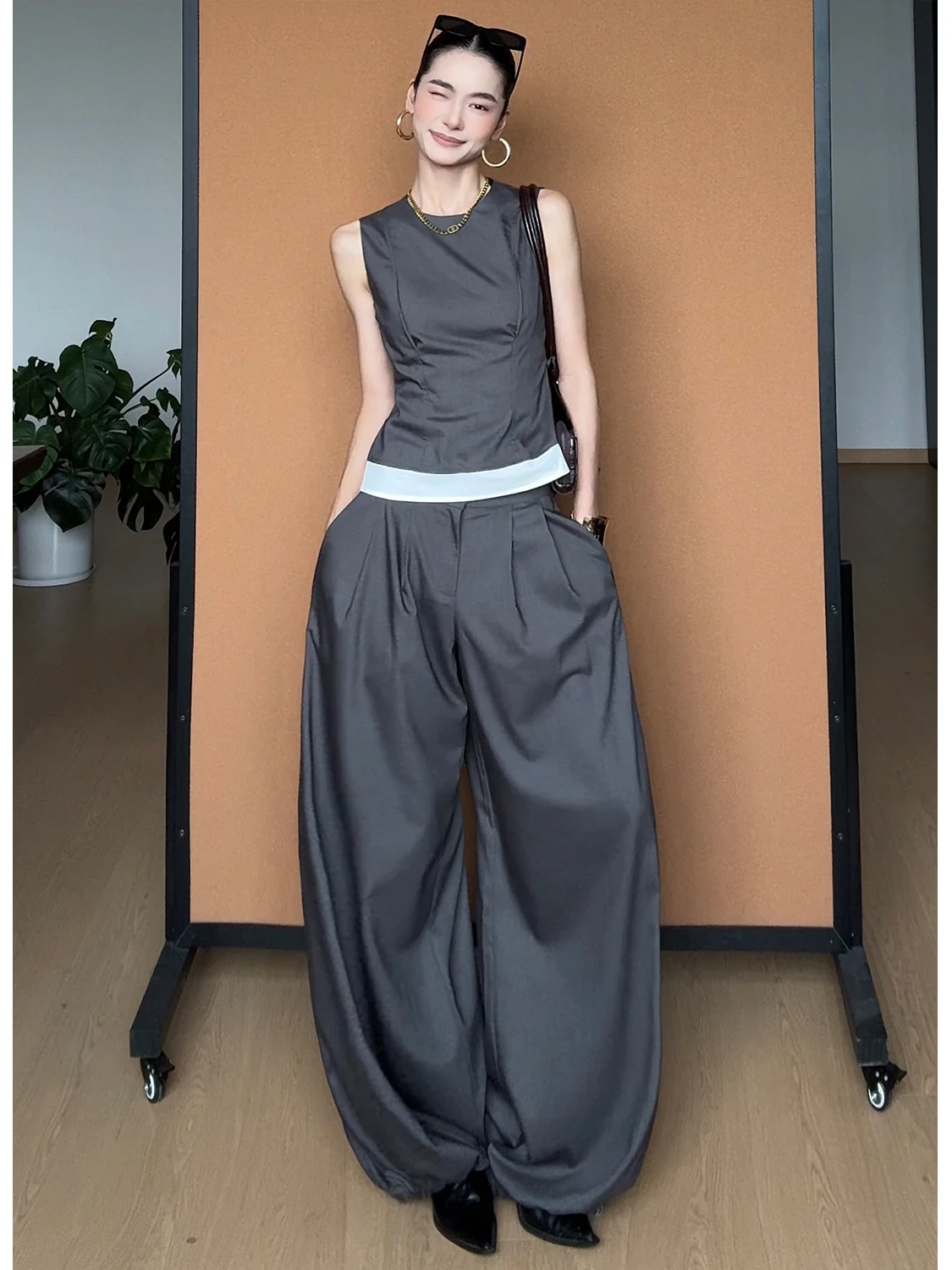 

CIZZLEMORE Minimalist High Waist Wide Leg Pants Tank Top Set Luxury Sensation Sleeveless Two-Piece Suit for Women Cotton Blend