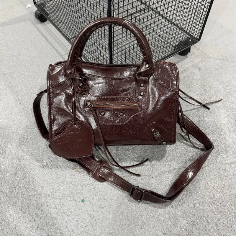 New Handbags European 2026 Tendency Fashion Motorcycle Women Bag Textured Niche Design Stylish Shoulder Crossbody Bag for Women