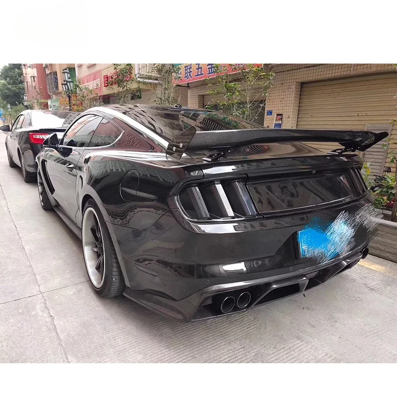 

Carbon Fiber Rear Spoiler Wing Roof Wing A P R style Car Accessories Body Kit for Mustang