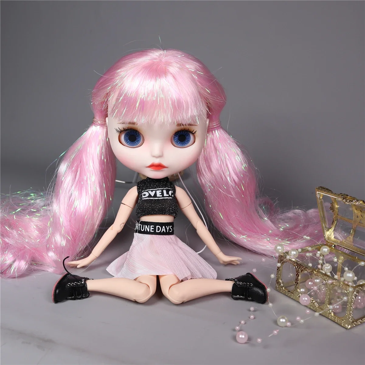 

ICY DBS Blyth кукла 1/6 bjd шарнирное тело блестящие розовые волосы белая кожа матовая кожа загара блестящее лицо 30 см игрушка для девочек подарок аниме