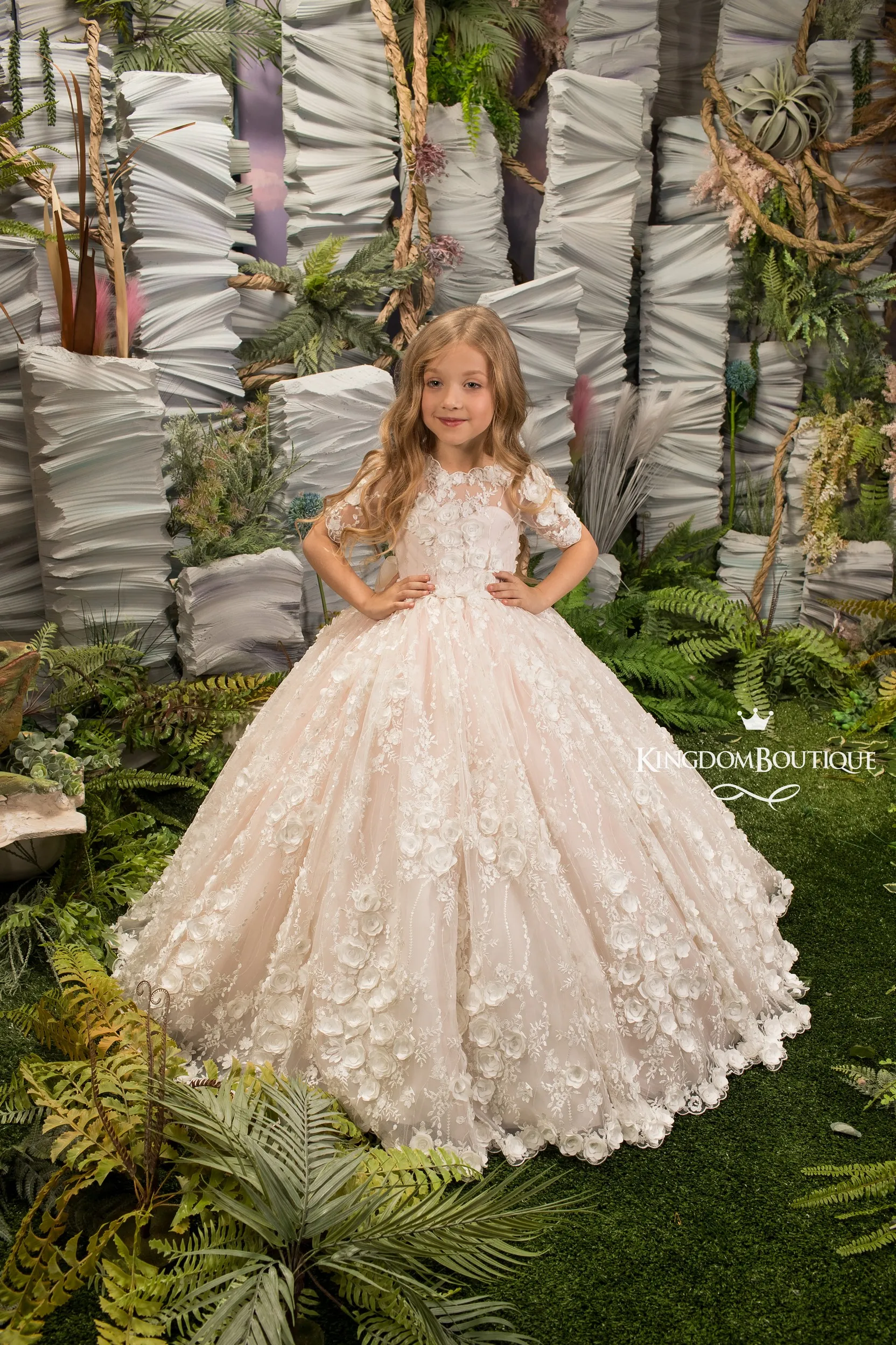 FATAPAESE Elbow Sleeve Flower Girl Dress Floor Length Tulle Gown with Ivory Lace Overlay Deep Neckline and Satin Bow Adorn Back