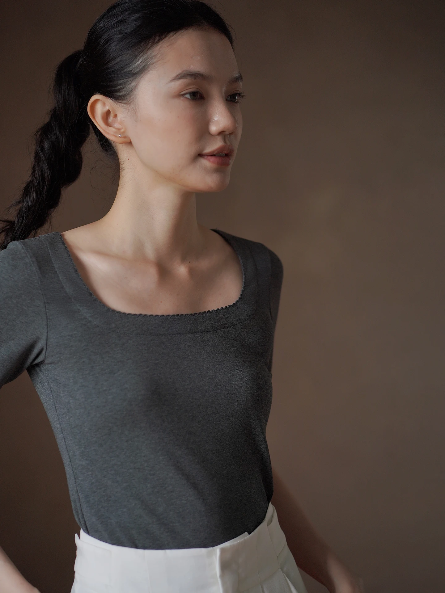 Hacikis Simple Elegance Ruffle Square Collar T-Shirt Elastic Cotton Feel Short Sleeve Slimming Basic Commute Top for Women