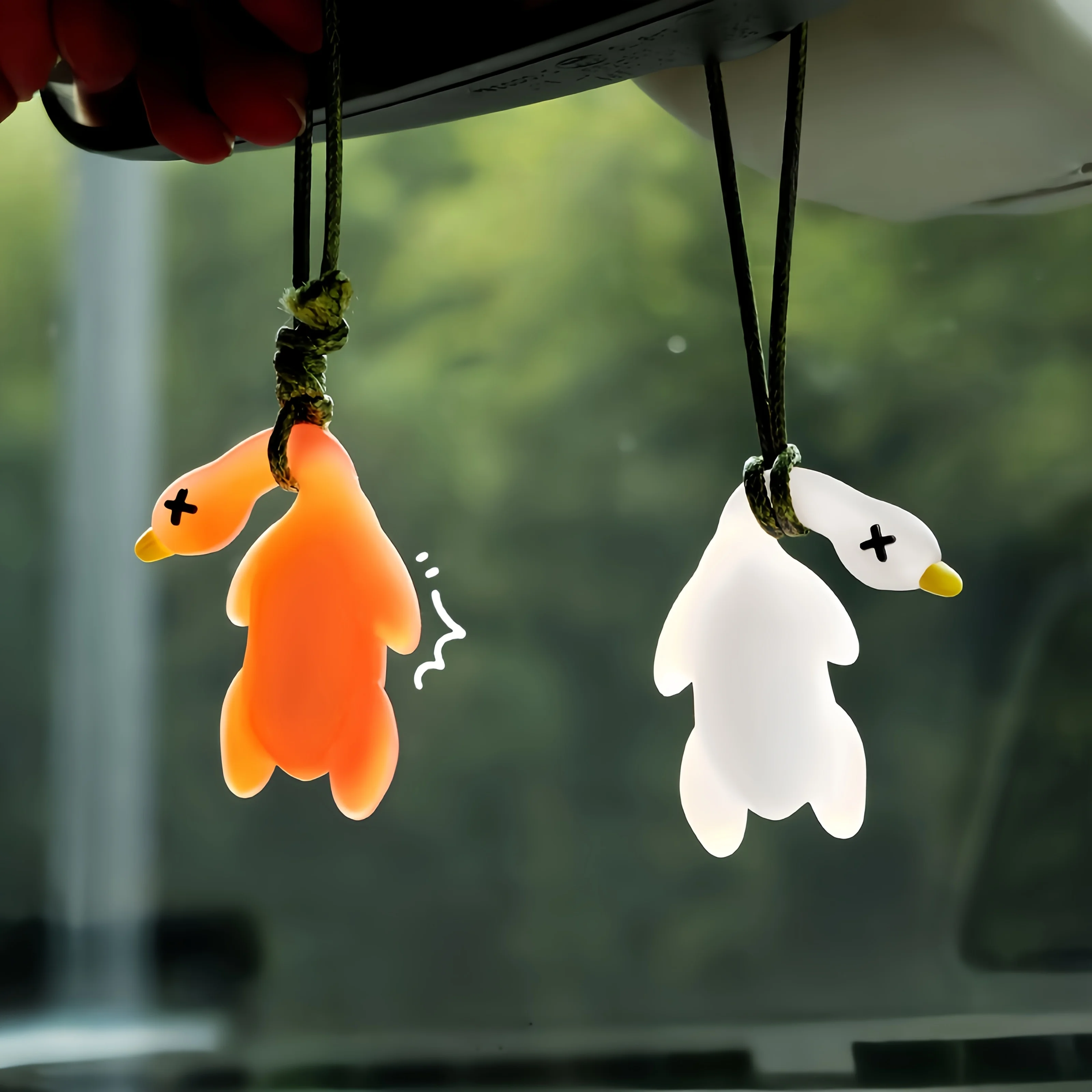 2-Piece Uv Color-Changing Sun Duck Set, Durable Pvc Soft Material, Creative Car Hanging Decor, Fun and Funny Small Items, Holiday Gift