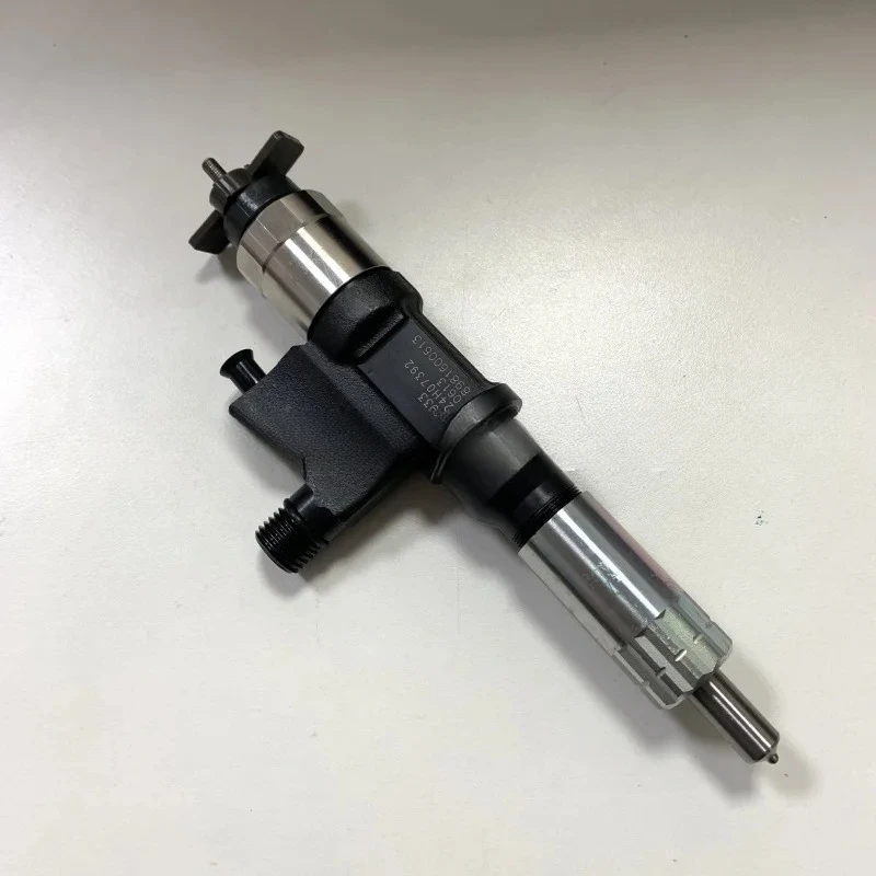 095000-8933 0950008933 8-98160061-3 8981600613 Remanufactured common rail injector for 4HK1 700P engine