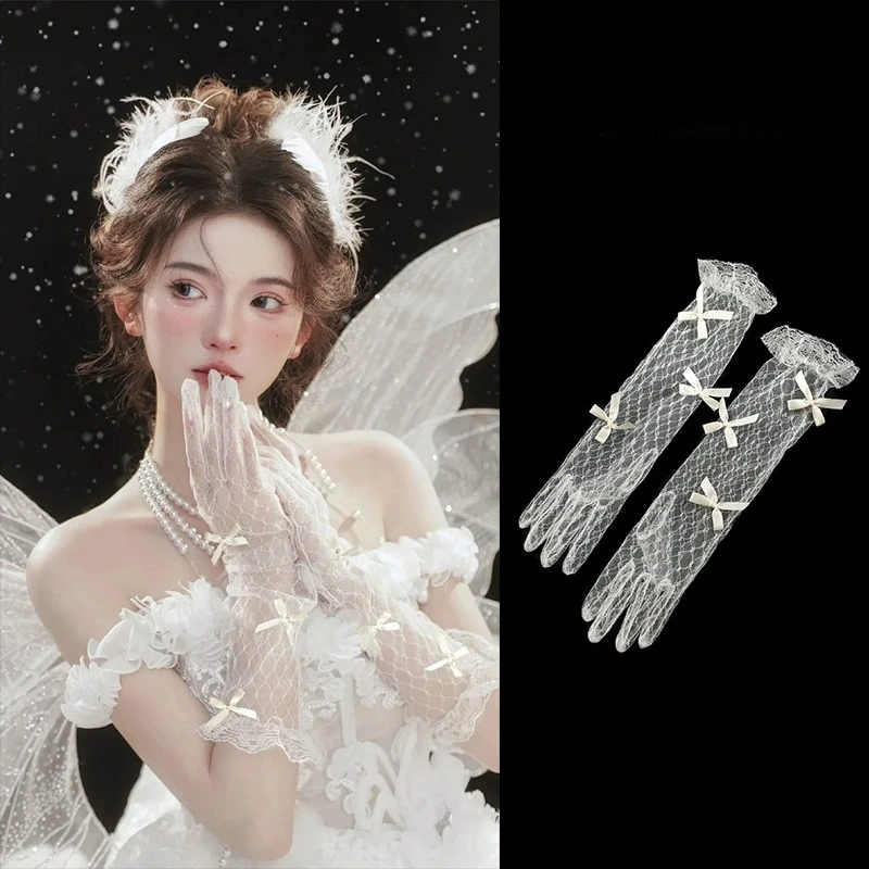 1 Pair White Bridal Lace Gloves with Floral Mesh Elegant Wedding Gloves for Bride Photoshoot Cathedral Length Satin Trim Gloves