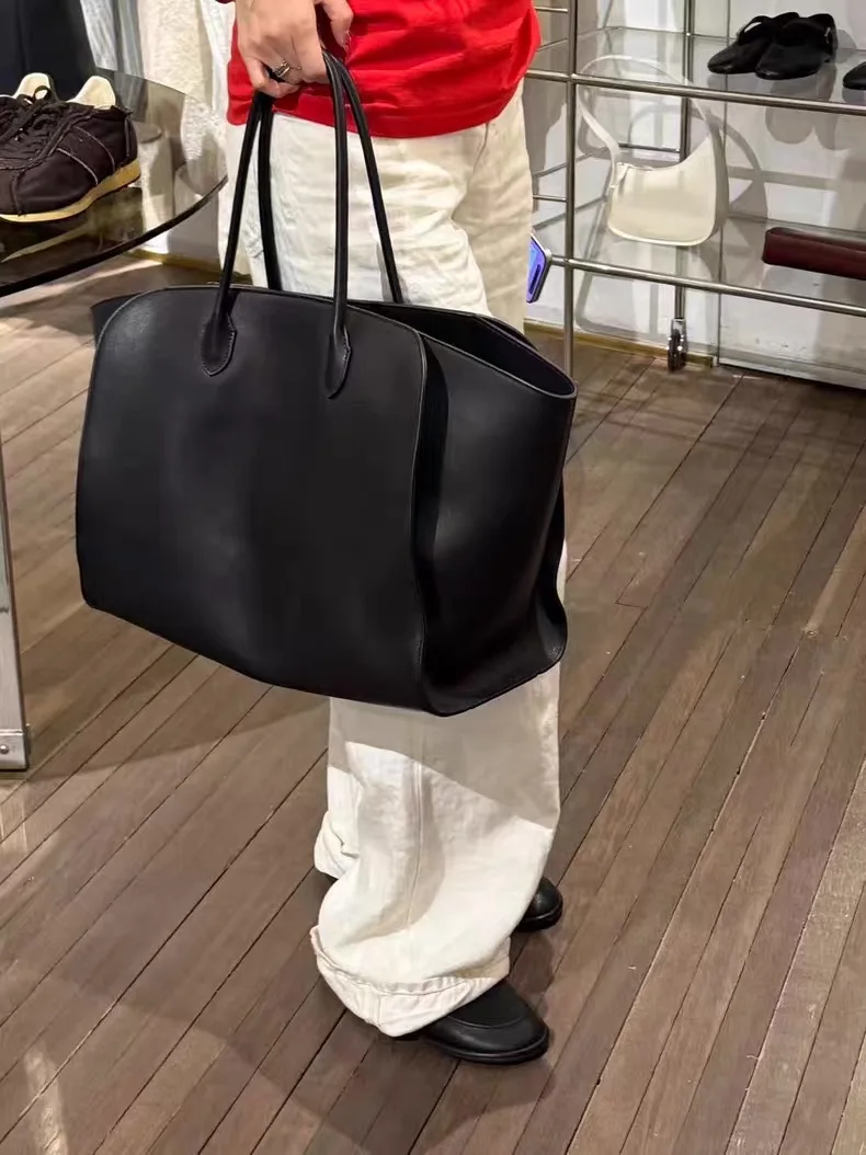 

New Trendy k Color Blo Design Commuter Single oulder Tote Bag Faionable Versatile Magnetic Bule Closure Handbag