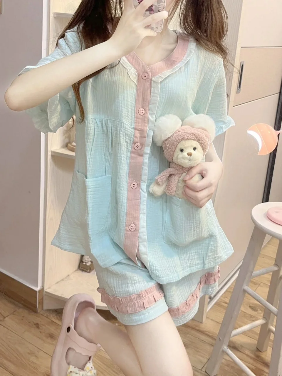 طقم بيجامة حلوة للسيدات باللون الأزرق الفاتح - بلوزة وسروال قصير الأكمام بأزرار سفلية، ملابس نوم كاجوال كاواي مناسبة للربيع والصيف #2