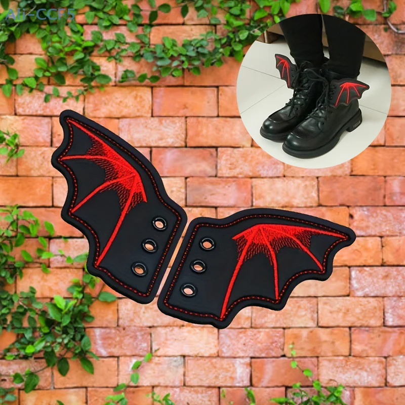 1 Pair Black And Red Bat Shoe Wings Embroidery DIY Charm Decoration For Sneaker Clothing Shoelaces Punk Halloween Gift Accessory