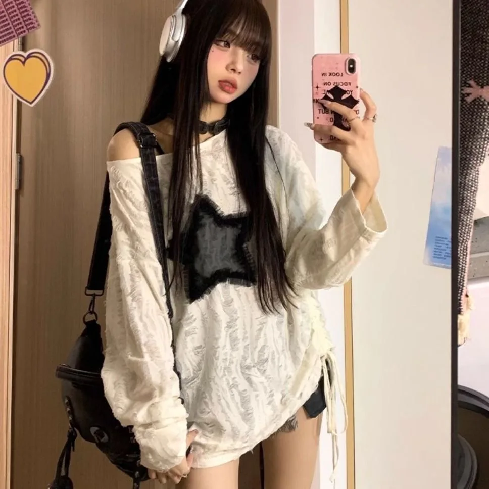 Nova Camiseta Feminina 2025 Estilo Japonês Sle Dstring Spicy Girl, Primavera Outono, com Estampa de Estrela e Detalhes Vazados, Blusa Solta de Manga Longa, Moda Feminina