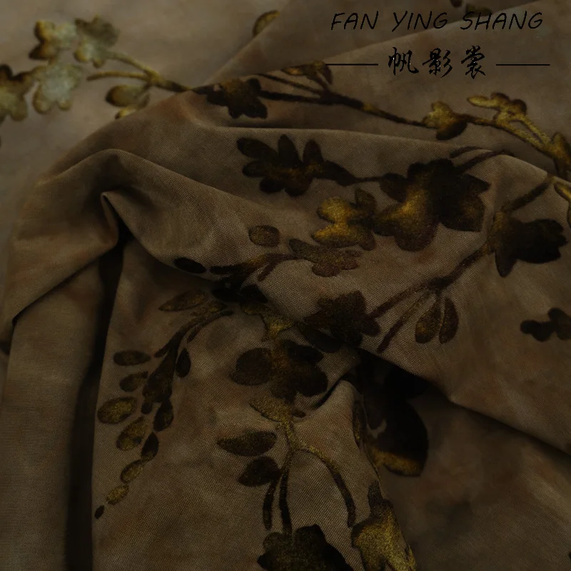 2025 tela flocada de satén elástico Tie-Dye marrón amarillo Para Cheongsam Telas Para Costura Tissus Couture тasanь tela Tecido