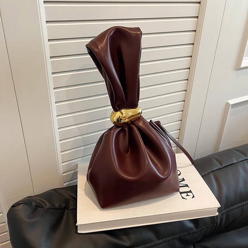 

Персонализированный клатч из мягкой кожи, роскошный дизайнерский женский плиссированный мини-сумка-ведро, темпераментная вечерняя сумка на молнии сбоку