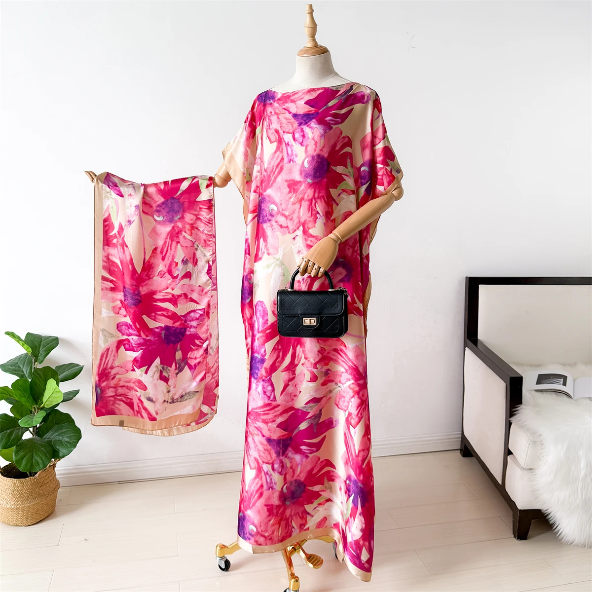 فستان صيفي أنيق جديد مع وشاح كبير دبي تركيا قفطان مسلم فضفاض عباية المرأة الأفريقية عادية ماكسي الطاووس شال رداء