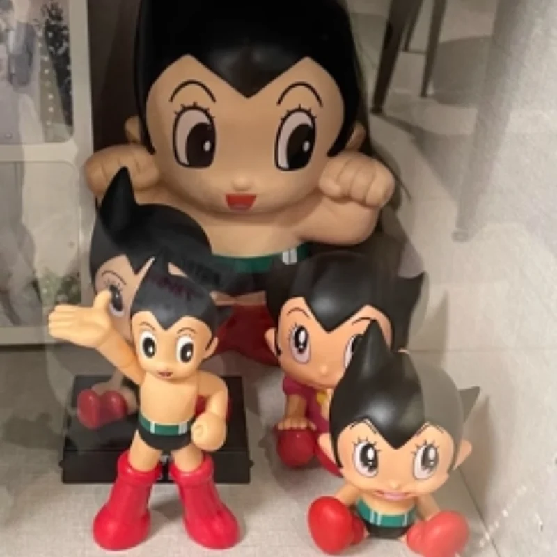 Astro Boy Uran Leo León blanco clásico Anime versión Q figura modelo lindo decoración de escritorio juguete para regalo coleccionable