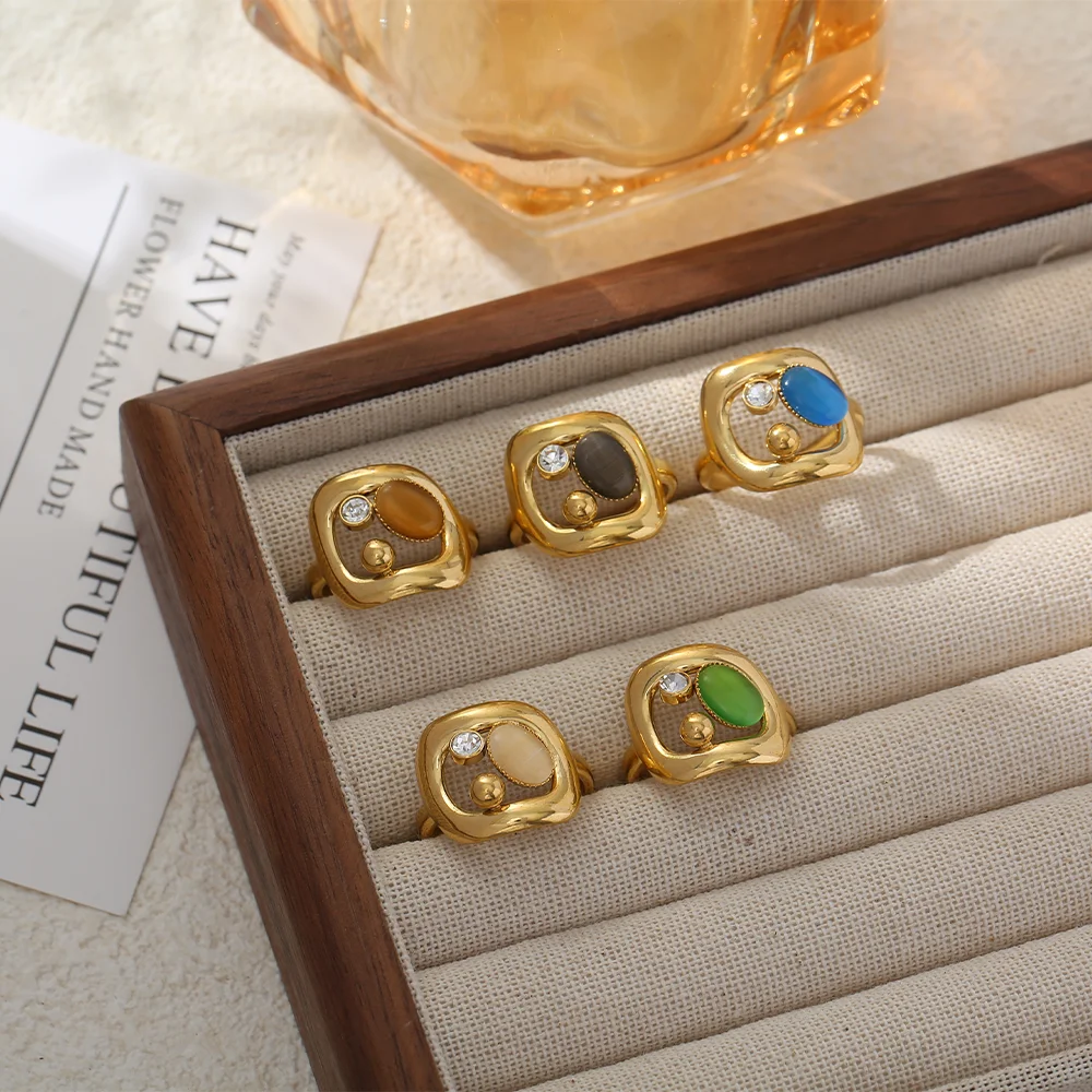 

Hollow-out Titanium Steel Ring Vintage Square Diamond and Cat's Eye Stone Inlaid Trendy Women Rings Jewelry Gift Accessories