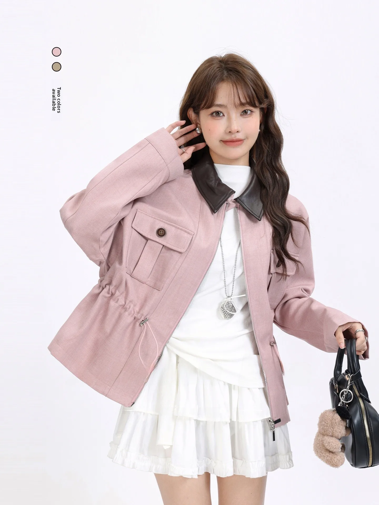 

Розовый дизайнерский топ с эффектом утяжки талии, воротником-стойкой и вставками, для ранней осени, в американском стиле, с омолаживающим эффектом, укороченный, для активного отдыха.