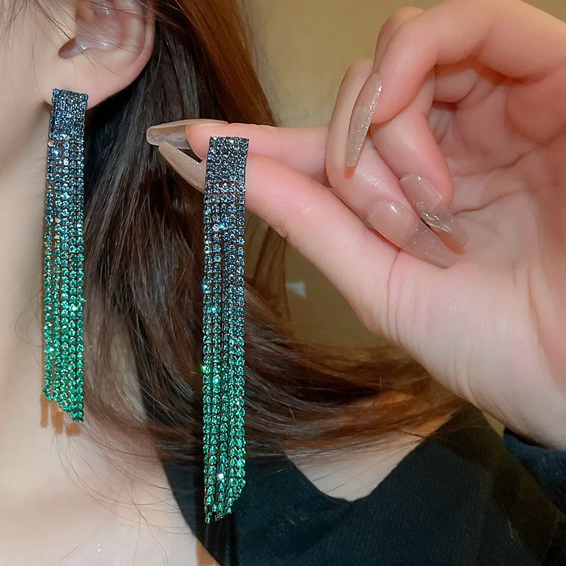 Rhinestone Earrings Dangling for Women Sparkly Silver Dangle Earrings Girls Long Chandelier Earrings Tassel Lightweight Ear Stud