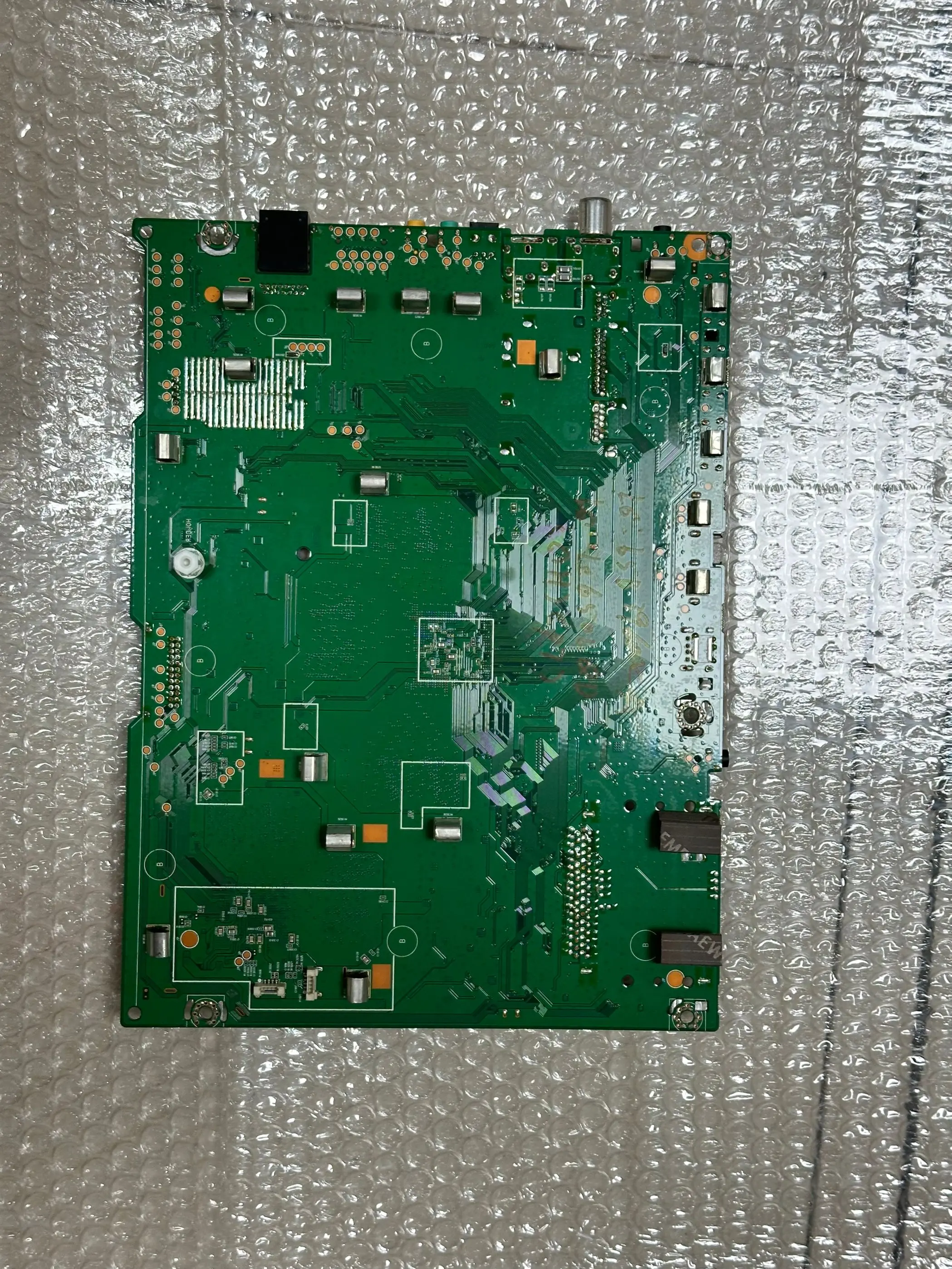 Imagem -02 - Placa Principal Eax66228906 1.0 Eax66228904 55eg9600 65eg9600