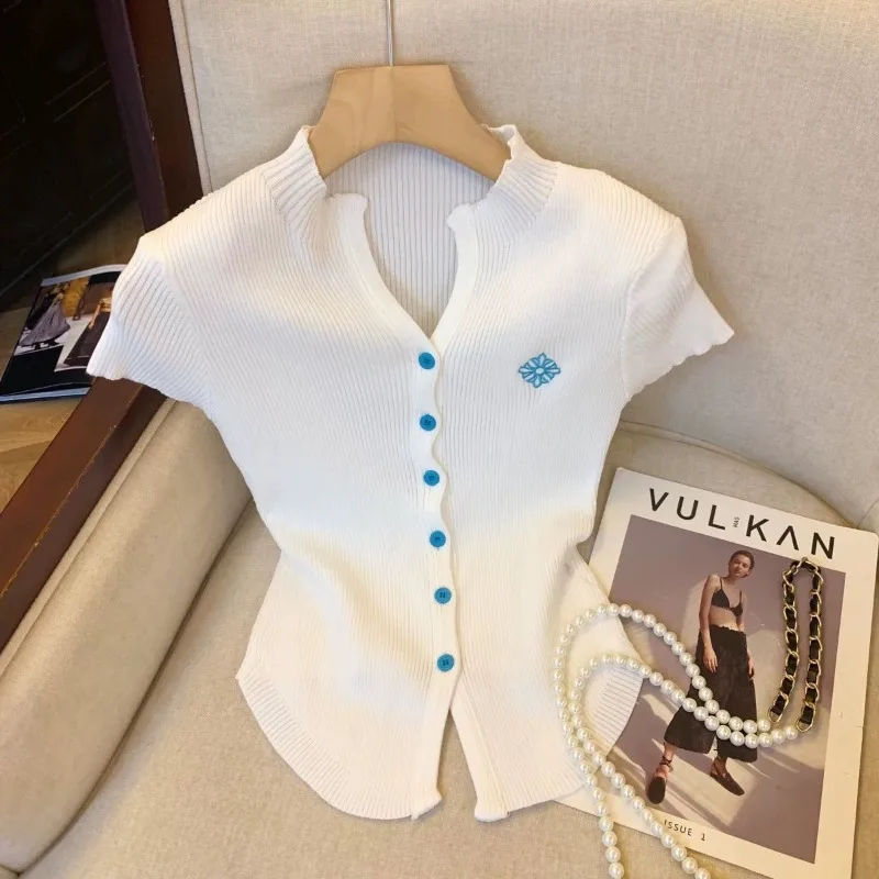 Blouse Women's Summer Designer Style Single-Breasted V-Neck Short Sleeves Knit Cardigan Slim Fit Cropped Comfortable Minimalist