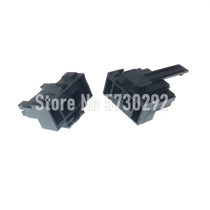 BX2021A BX2021B Medium Car Insurance Wiring Harness Connector Standard Blade Type Fuse Holder With Terminal Middle Fuse Box