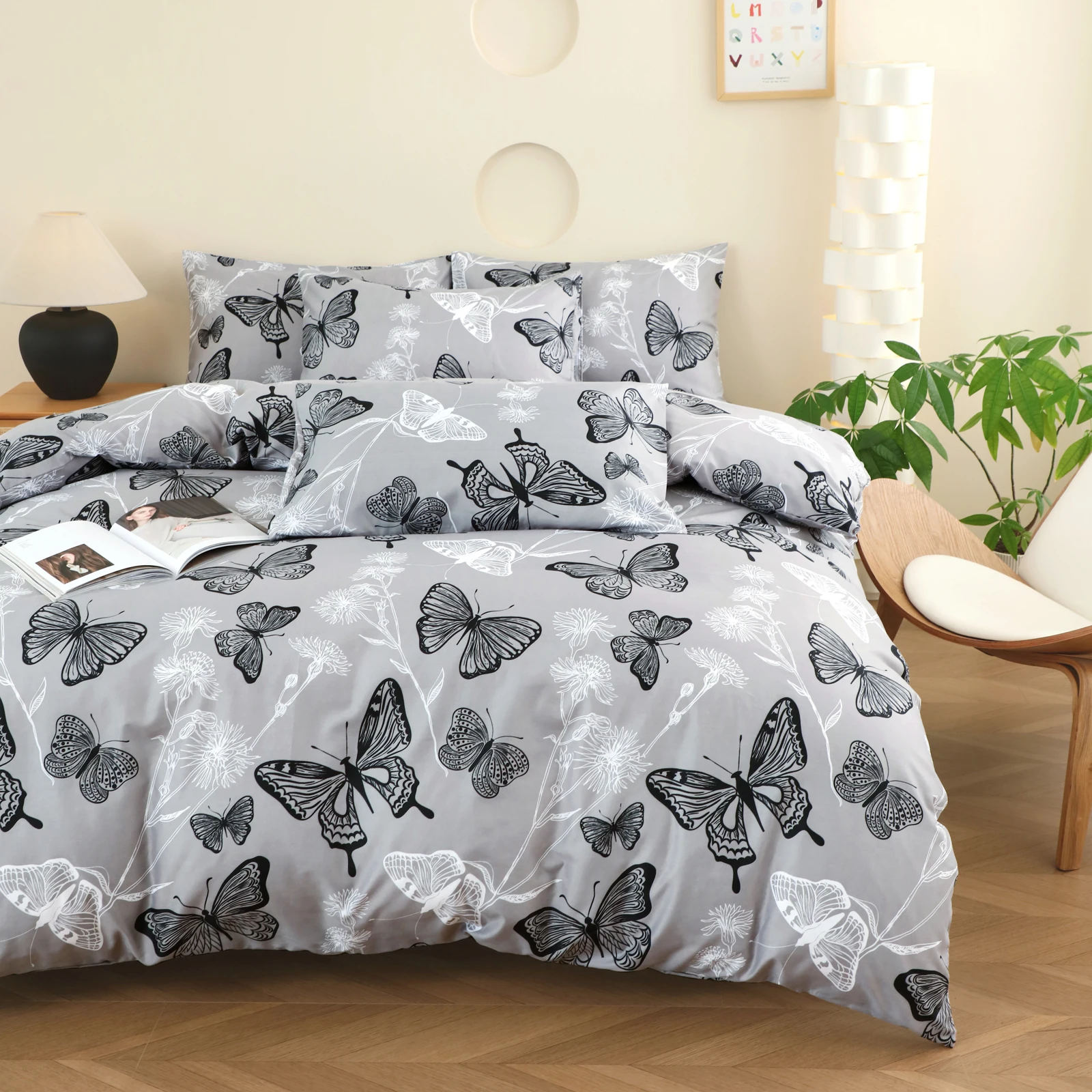 Butterfly Pattern Printed Three-Piece Duvet Cover Set (2 Pillowcases + 1 Duvet Cover) Polyester Reactive Printed Bedspread 3-Piece Set Available in Multiple Colors Ultra-Soft and Comfortable Polyester Breathable Bedding Duvet Set Suitable for Bedrooms and Guesthouses (Bedspread + Pillowcases, Without Quilt and Pillow Core) Zippered Duvet Cover + Pocket Pillowcase