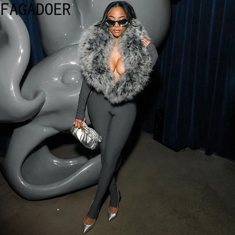 بدلة قفز مثيرة من الفرو مُزينة بقطع القماش من FAGADOER للسيدات بلون سادة ورقبة على شكل حرف v وأكمام طويلة قطعة واحدة ملابس نسائية للحفلات والنوادي