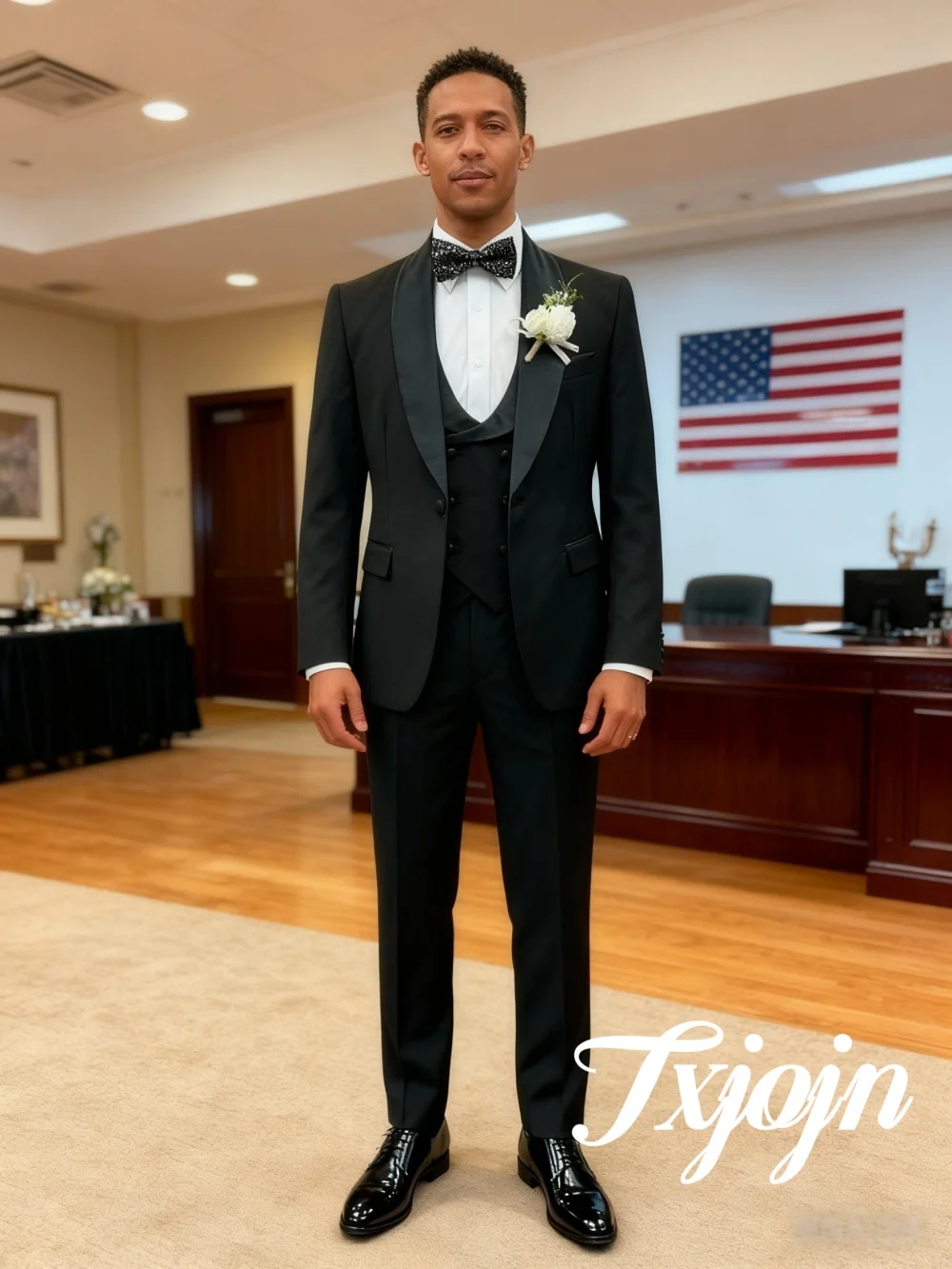 

Elegant Single-Breasted Shawl Lapel Men's 3PCS Suit Set For Wedding Groom Formal Party Suit Blazers Pants Men's Suit