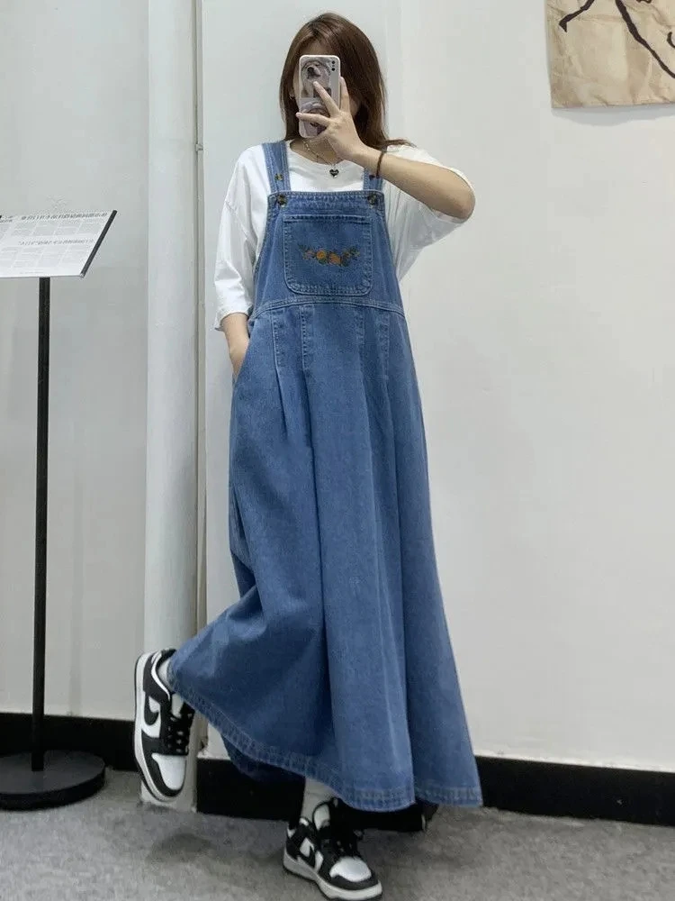 Embroidered Denim Strap Dresses Women\'s 2024 Summer New Korean Sweet Loose Pocket Medium Long Swing Jeans Dress