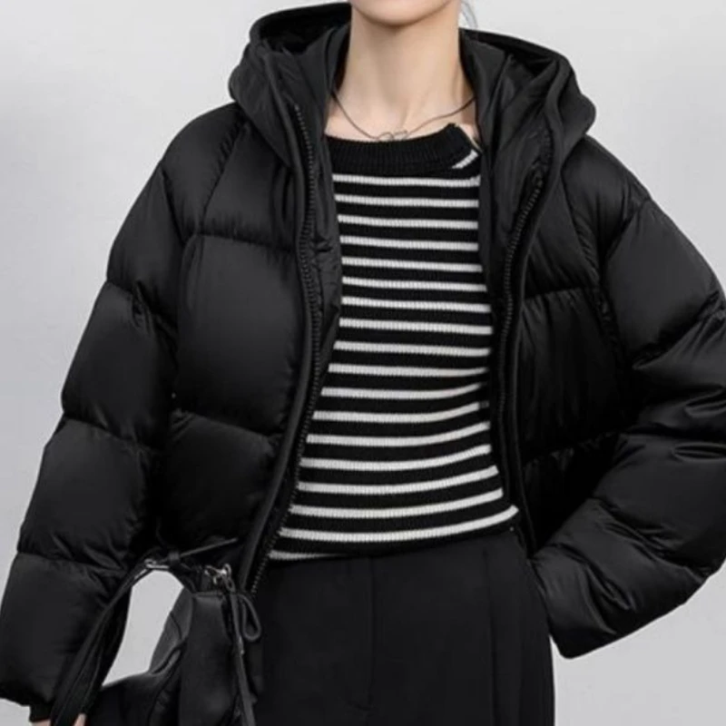 

Winter 2025 New Short Hooded Puff Cotton Clothes Women's Thickened Warm Bread Clothes