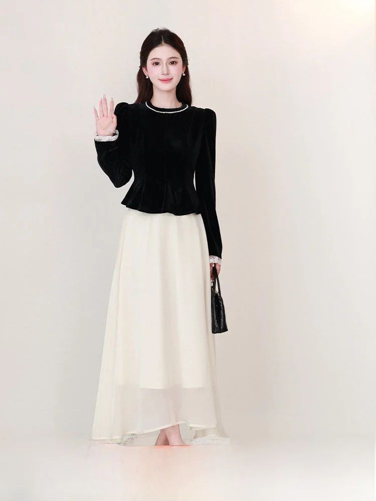 

LILI French Style Velvet Top And Tulle Skirt Two-Piece Set Retro Spring Collection for Women Aged 25-35 Long Sleeve round Neck