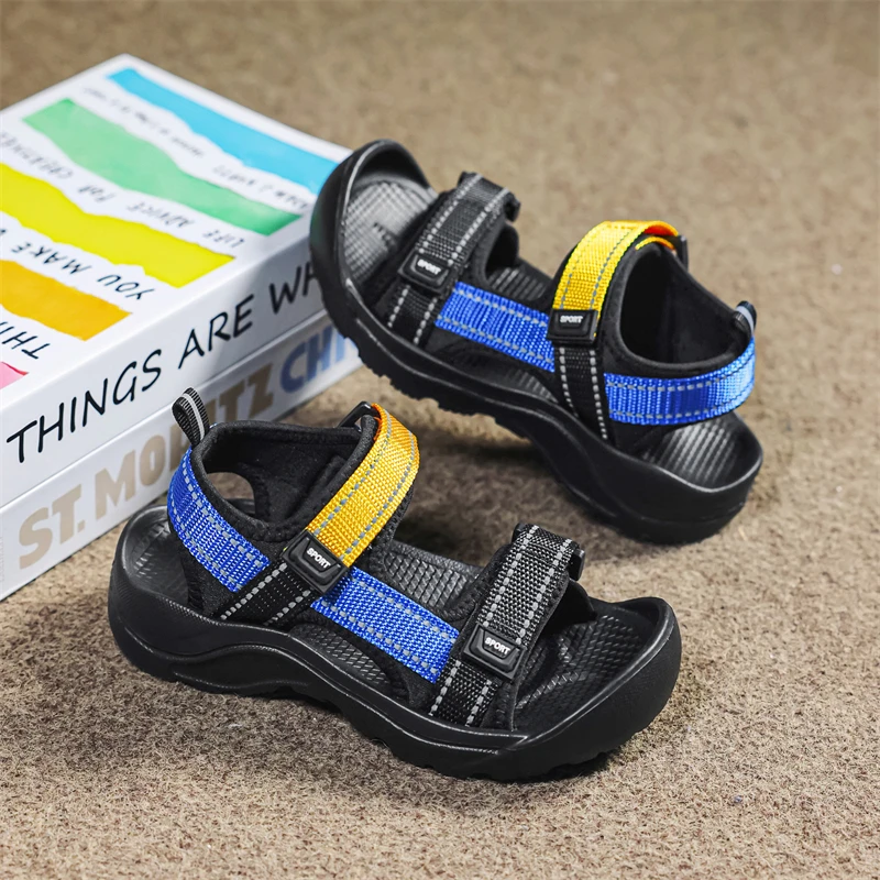 

Children's sandals boys summer new outdoor quick-drying beach shoes non-slip children's outdoor hook and loop sports sandals 39
