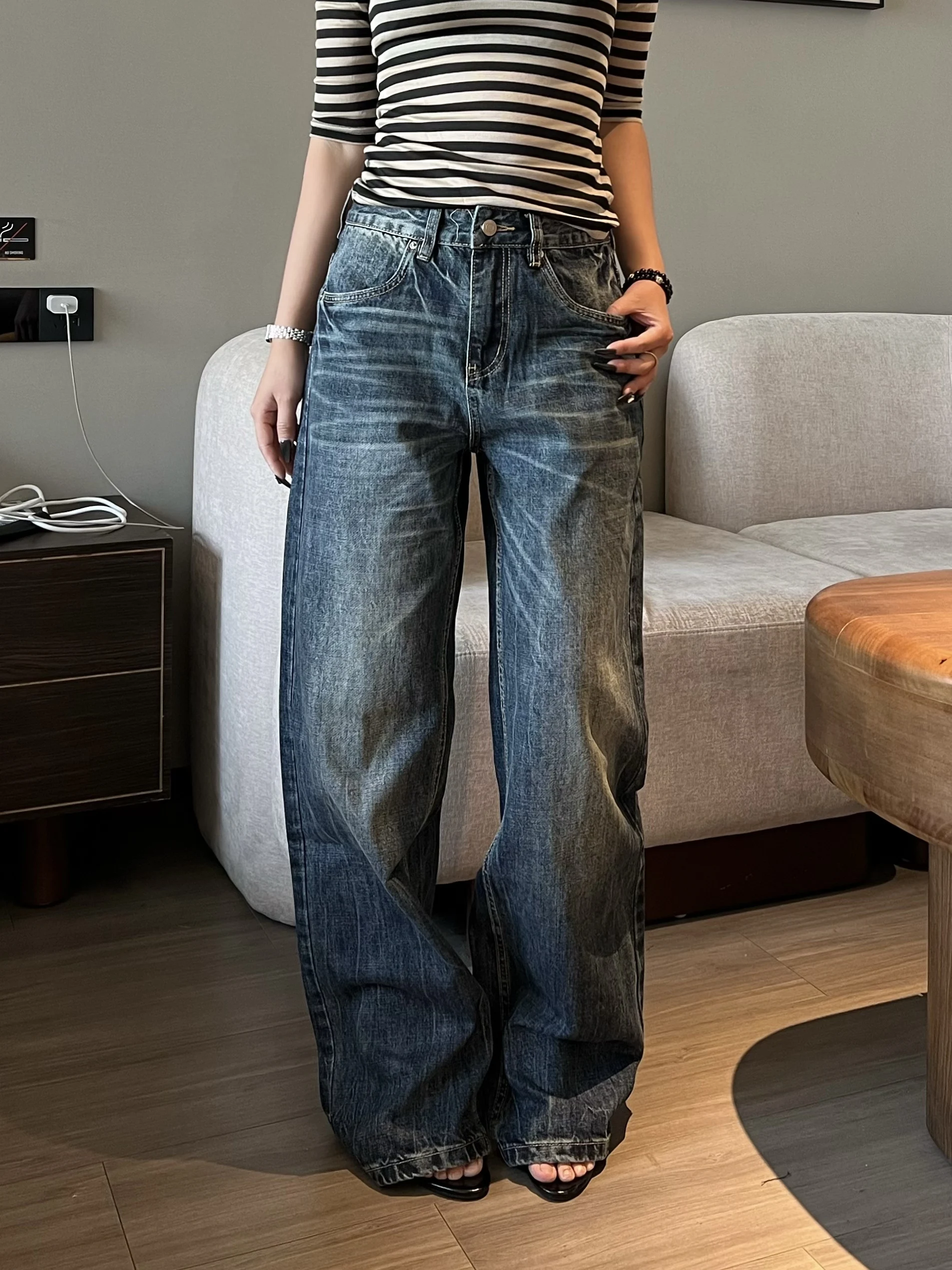 

Retro American Cleanfit Loose Straight Leg Jeans Distred Waed out Wide Leg Long Trousers for Men And Women