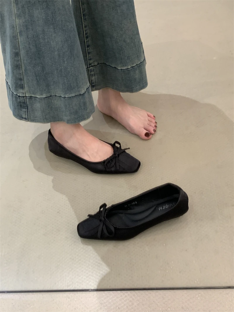 Shoes Woman 2025 Slip-on Female Footwear Casual Sneaker Round Toe Autumn Shallow Mouth Modis New Slip On Grandma Dress Fall Retr