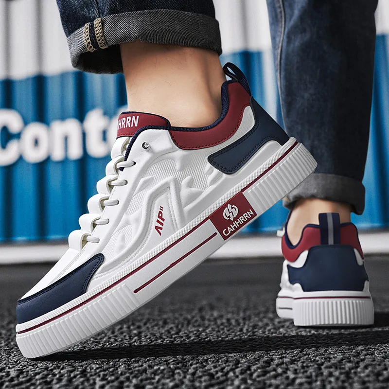 

New Fashion Casual Sneakers Skateboard Shoes Trend Wear Resistant Two-color Couples High Top Men and Women Student Boots