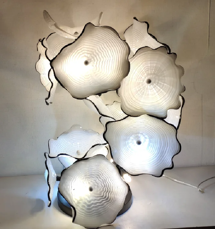 Wholesale Discovery floor lamp/desk lamp hand-blown glass art sculpture home decoration