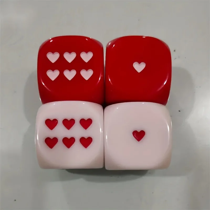 4pcs Large 2.5cm/0.98inch Heart Dice, Perfect Game Props, Valentine's Day Gift