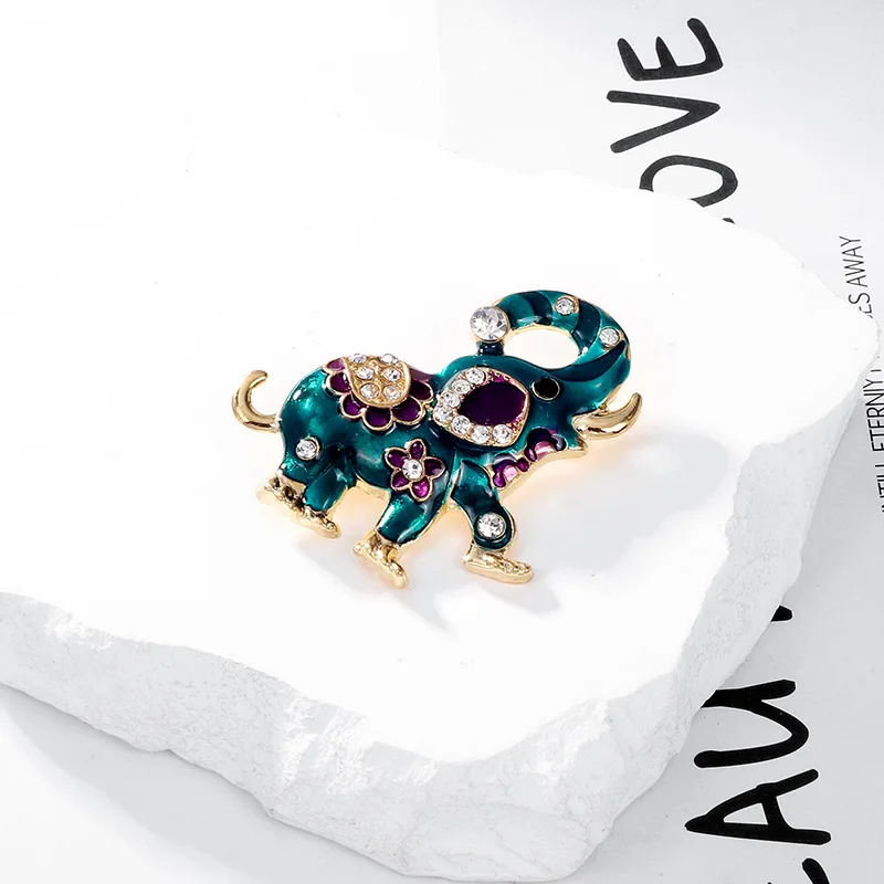 Hot Selling Ethnic Style Elephant Brooch Women\'s Unisex Brooch Girl Accessories Pin Gift Wholesale