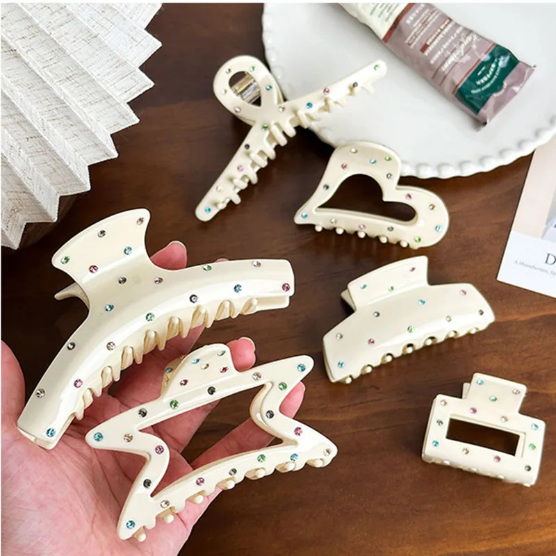 

New Fashion Geometric Hollow Hair Clip Simple Acetic Acid White Rhinestone Shark Clip Hair Accessories For Woman Girls