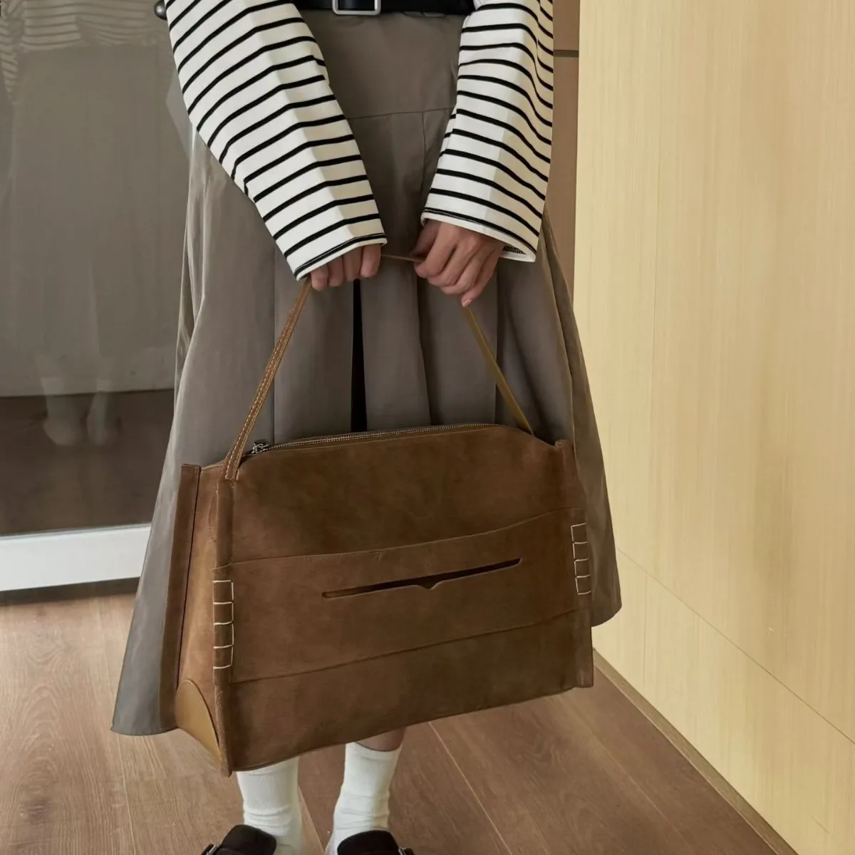 

Matte cowhide leather 39cm pillow bag autumn winter new large-capacity suede vintage hand-held shoulder tote bag men women's bag