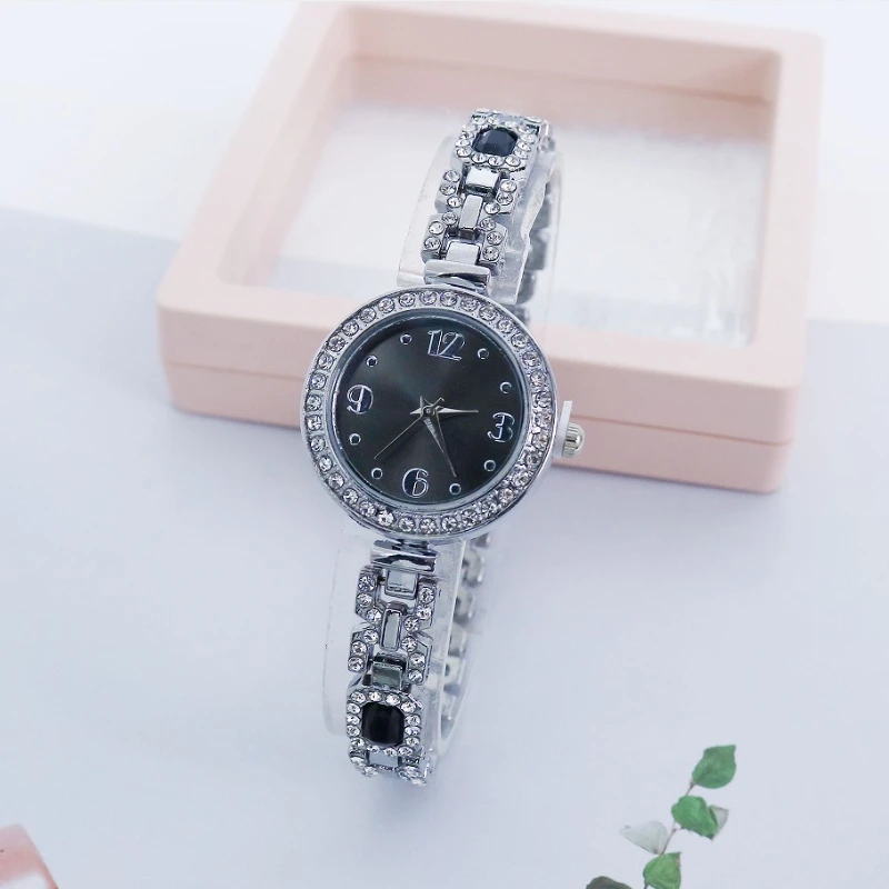 Новые модные стильные легкие роскошные женские часы, круглые кварцевые часы-браслет, модные часы-браслет-цепочка, наручные часы, подарок