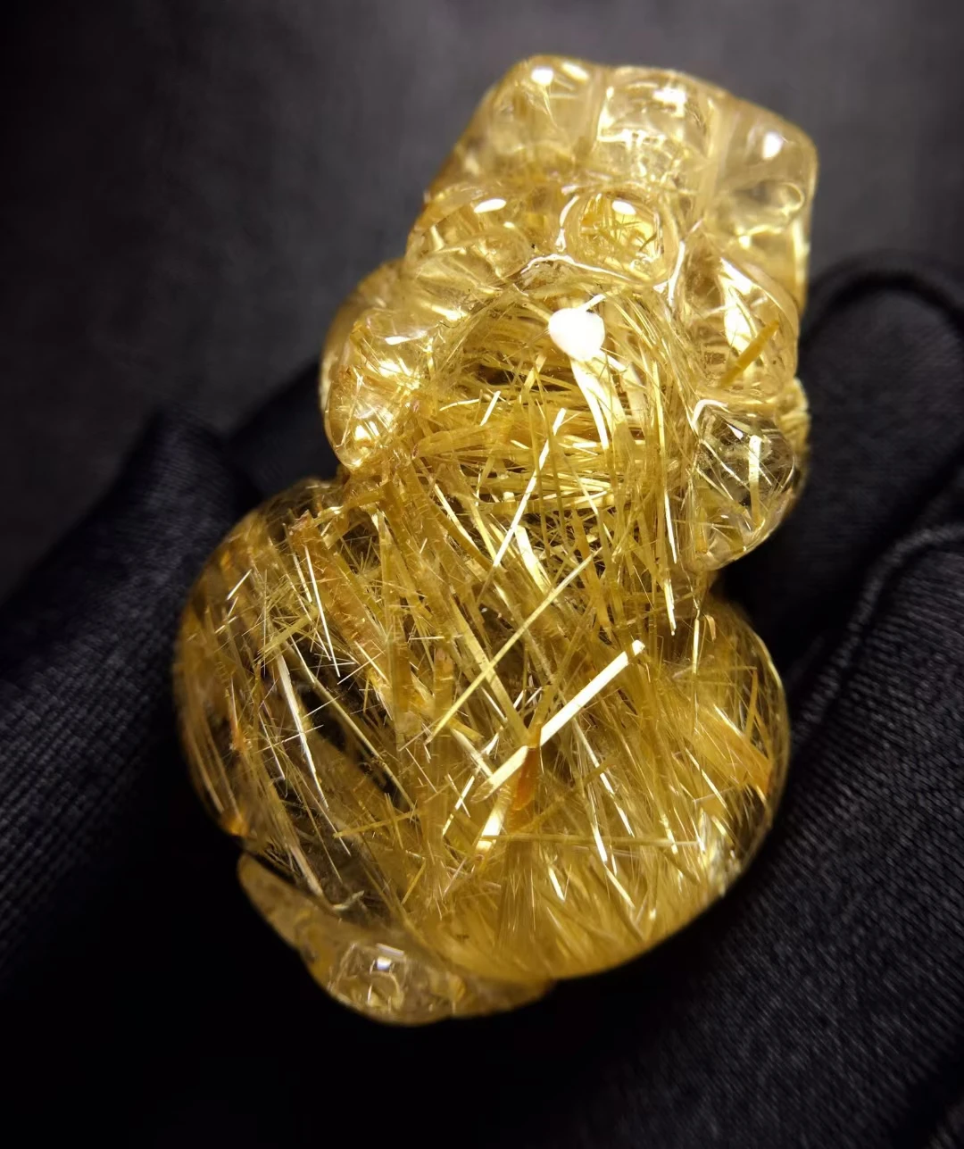 Natural Gold Rutilated Quartz Pendant Pi Xiu Rutilated Quartz Jewelry 39*26.4*19.2mm Bead Men Women Brazil AAAAAAA