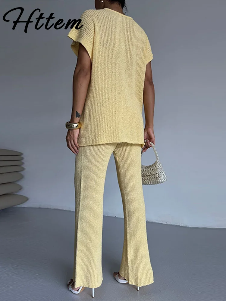 

Элегантный вязаный женский комплект свитера и брюк, повседневные широкие брюки без рукавов с круглым вырезом, женский комплект, осень 2025, свободный женский комплект из двух предметов