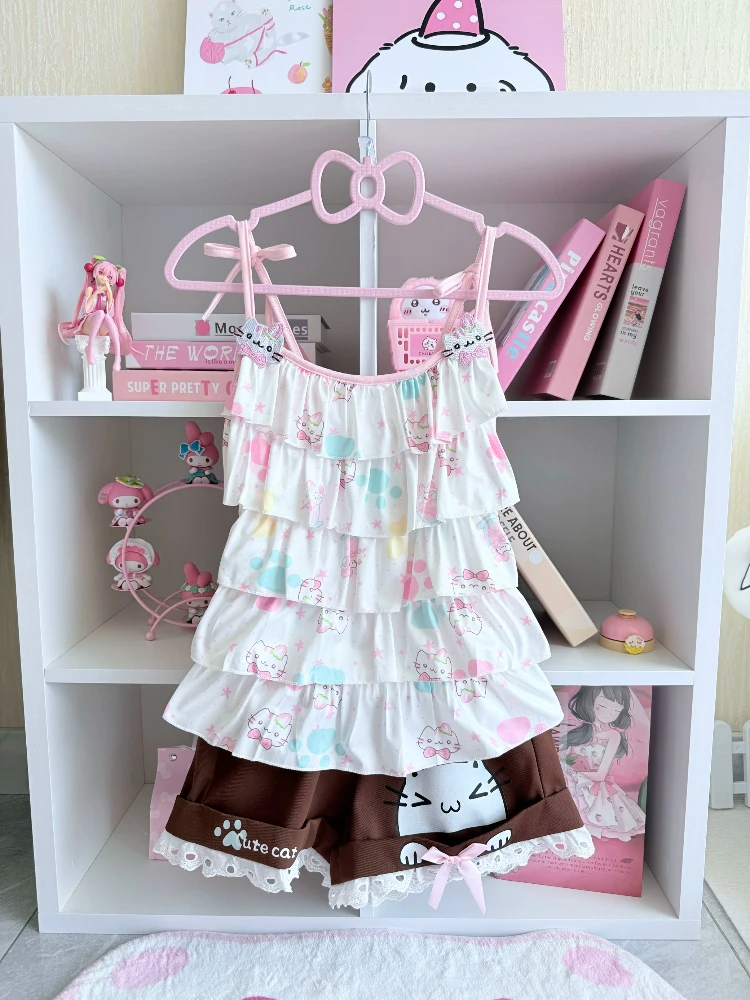 

Японский летний комплект из 2 предметов в стиле Лолиты с принтом кота, женский комплект Y2k, милые камзолы с рисунком Kawaii, жилет и шорты с милым бантом в стиле Харадзюку