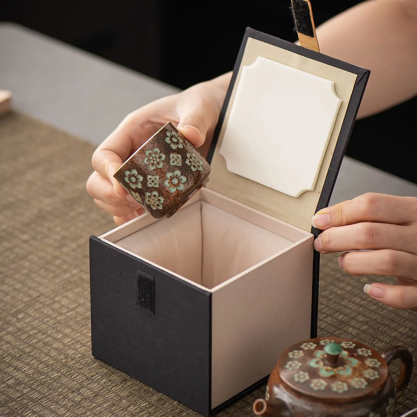 

Набор для чаепития из серой глазурованной керамики Baoxianghua Master: персональная чашка для дегустации, подарочная упаковка, высокое качество