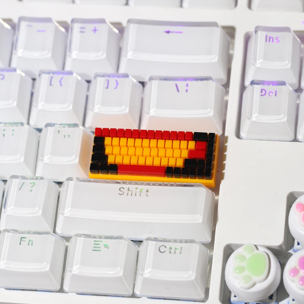 Artisan-チェリーMX用の樹脂製キーキャップ,ゲーム用の素敵なミニキーボード,メカニカルゲーミングキーボード,1ユニット