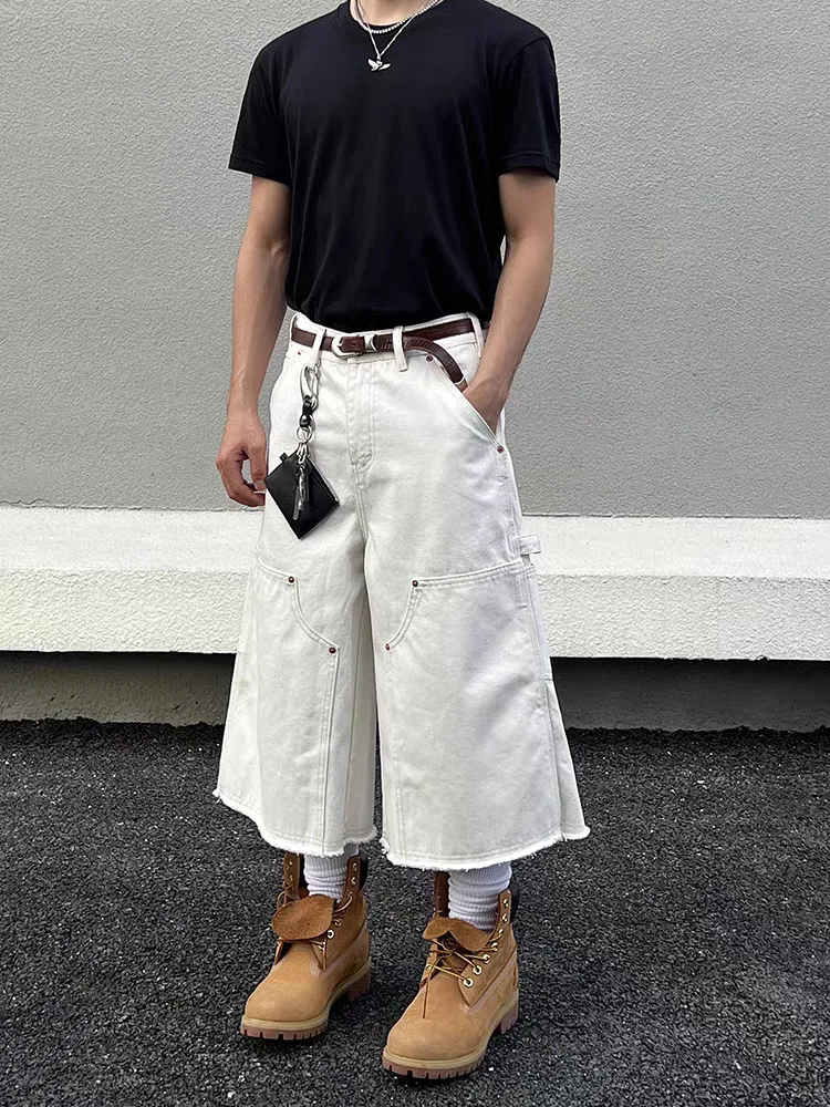 

[Bold Design] Retro Loose-Fit Wide-Leg Jeans for Men & Women - High Street Fashion with Bear Chain Print, Button Closure, Medium