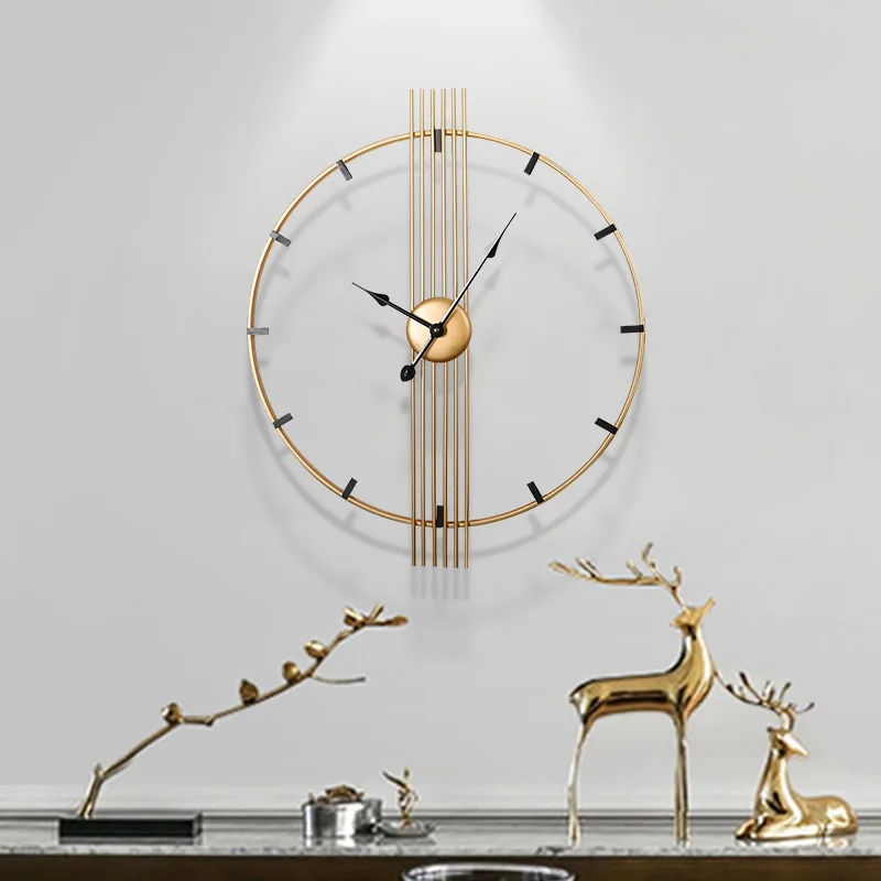 24 Inch 60cm Modern Simple and Atmospheric Living Room Large Wall Clock Nordic Light Luxury Wrought Iron Home Silent Wall Clock