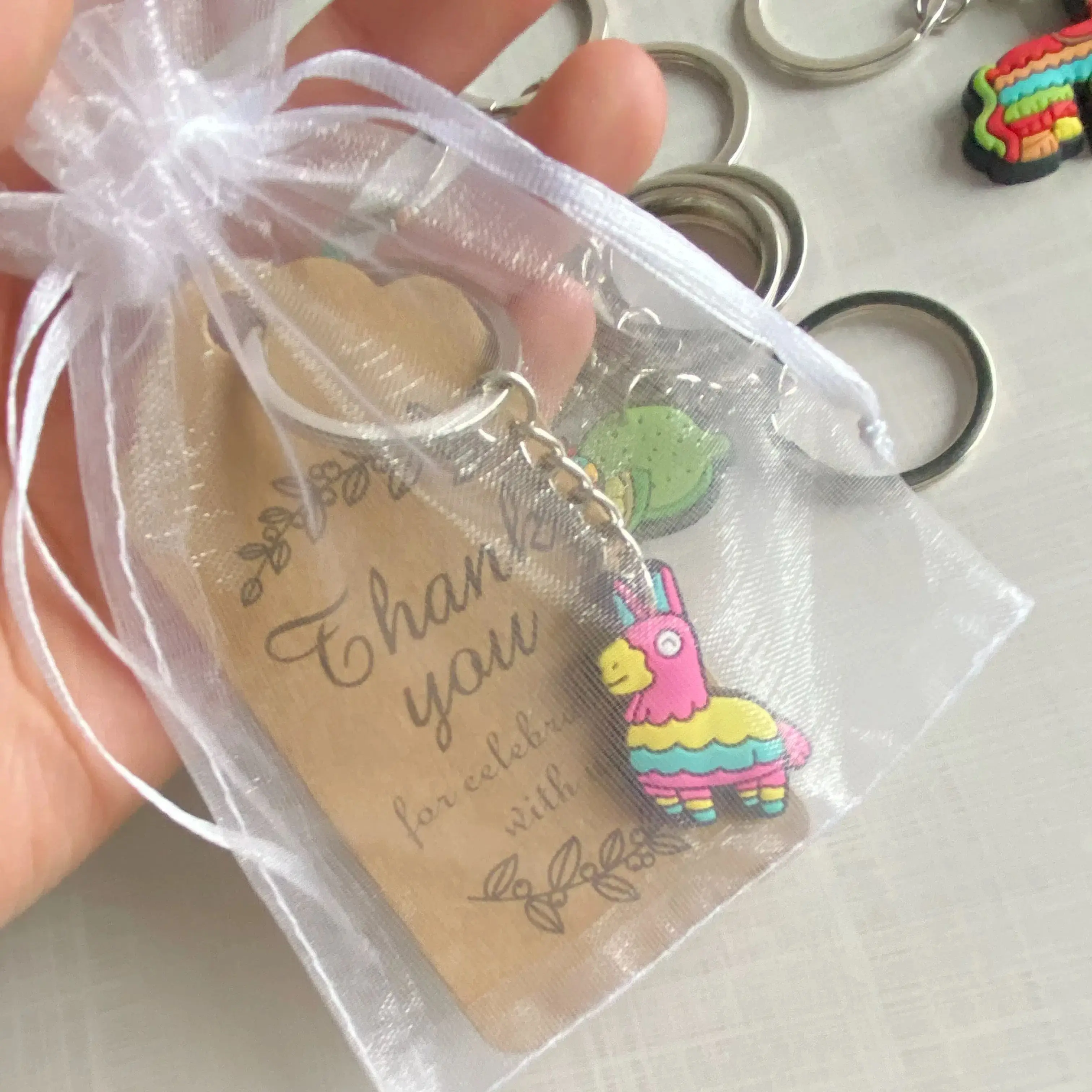 Cinco de Mayo 10 Sets Mexican Keychain Fiesta Party Favors Party Gifts Cactus Keychain Organza Bag for Party Supplies