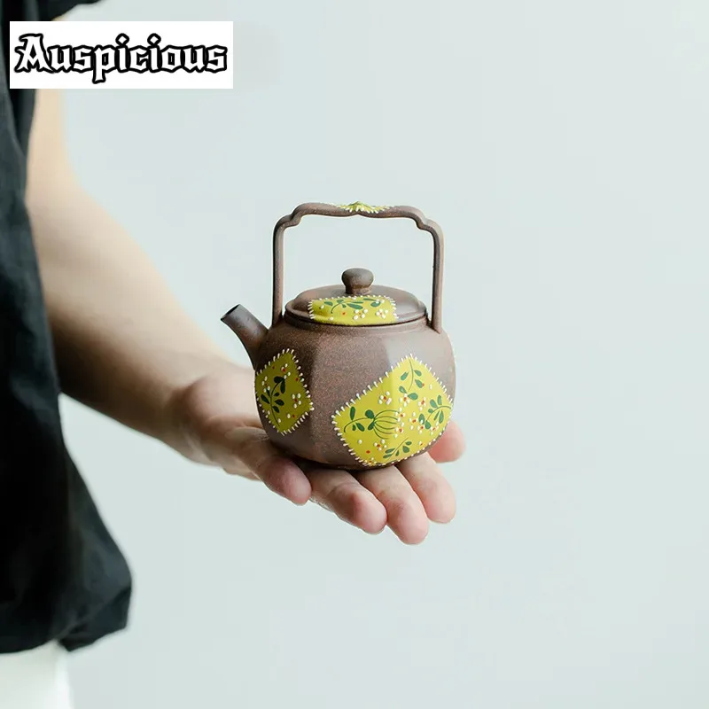 

125ml Pure Hand-painted Chrysanthemum Teapot Old Rock Mud Pot Chinese Tea Making Suzi Octagonal Lifting Handle Kettle Tea Craft