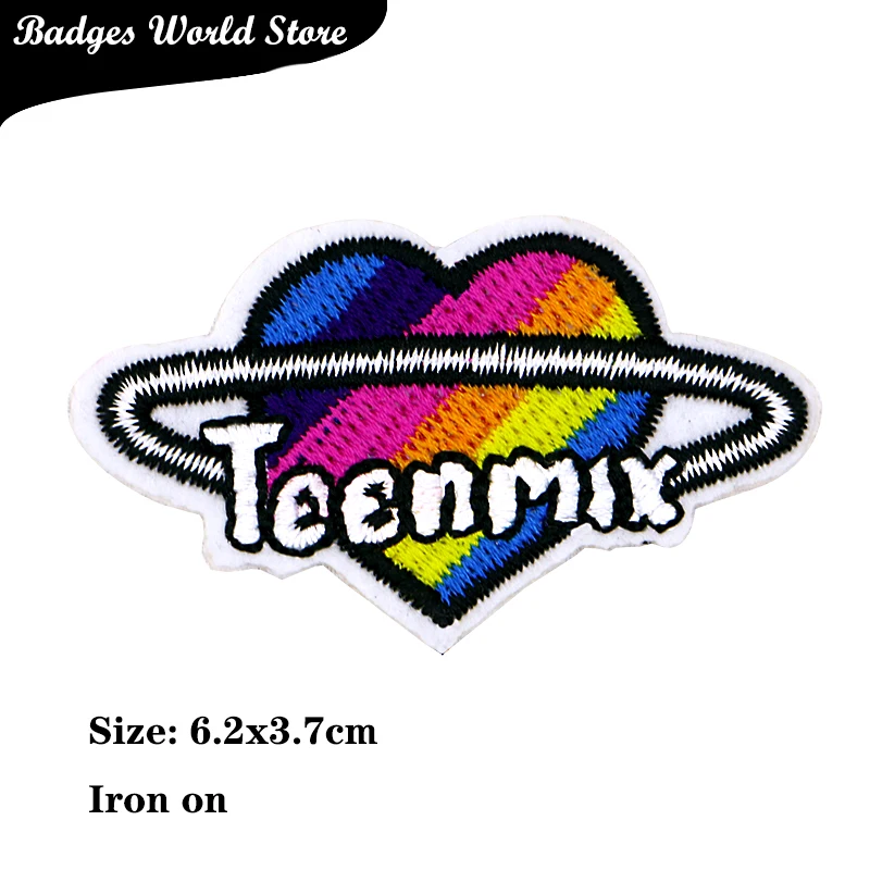 Heart-shaped Love Smile Rainbow Chenille Icon Towel Embroidery Applique Patches For Clothing DIY Iron on Badges on the Backpack